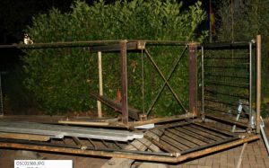 Treppe-roh